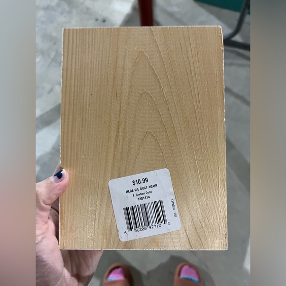 GOAT DECOR - Picture 3 of 3